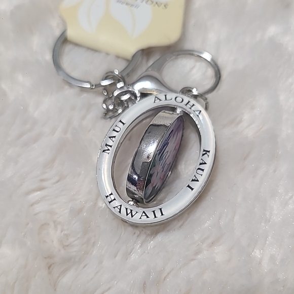 Island Reflections Hawaii Spinner Metal Keychain Maui Kauai - Picture 3 of 4